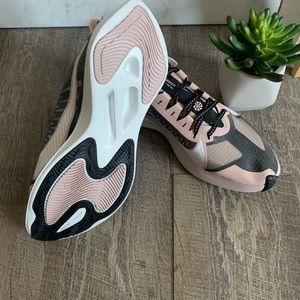 Nike Zoom Gravity “Black Stone Mauve”